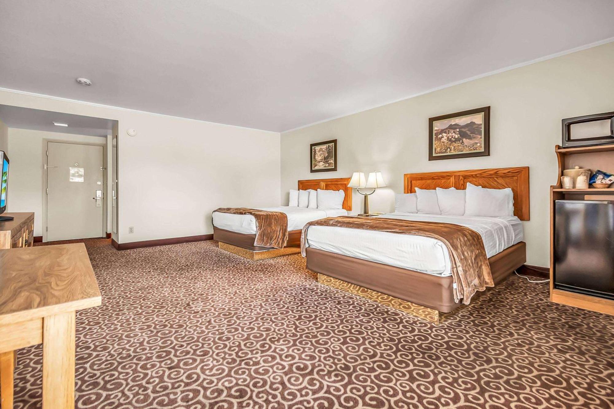 Red Arrow Inn & Suites, A Travelodge By Wyndham Montrose Luaran gambar
